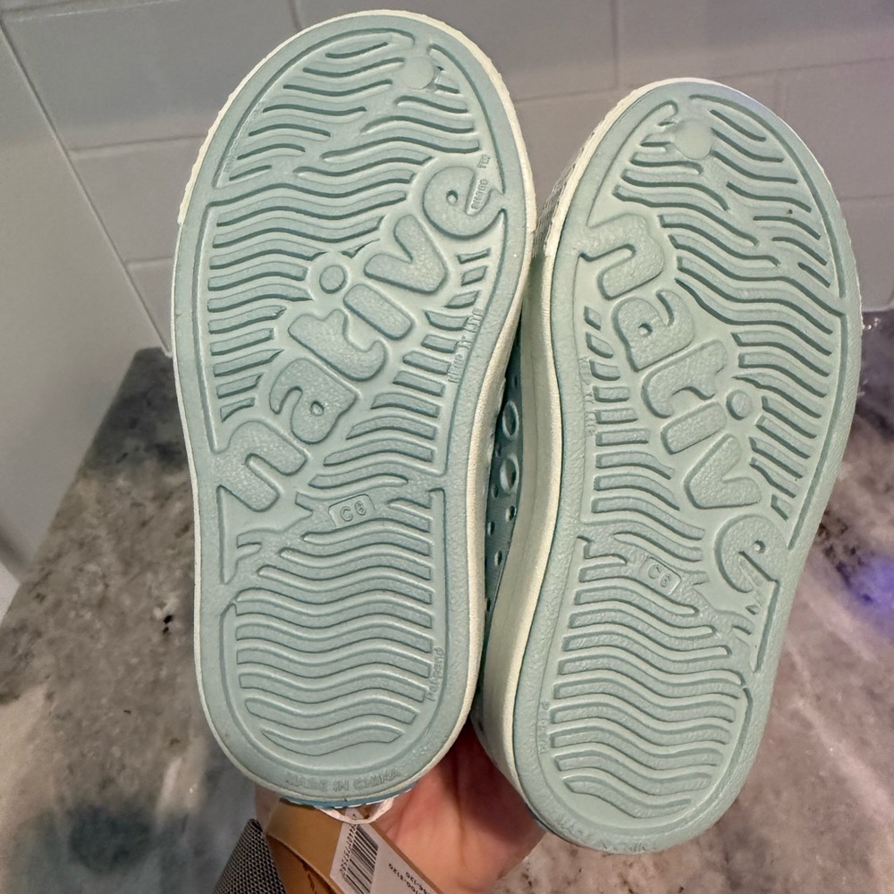 🌀Native Kids Shoes - Aqua Blue Water Shoes - Picture 6 of 7